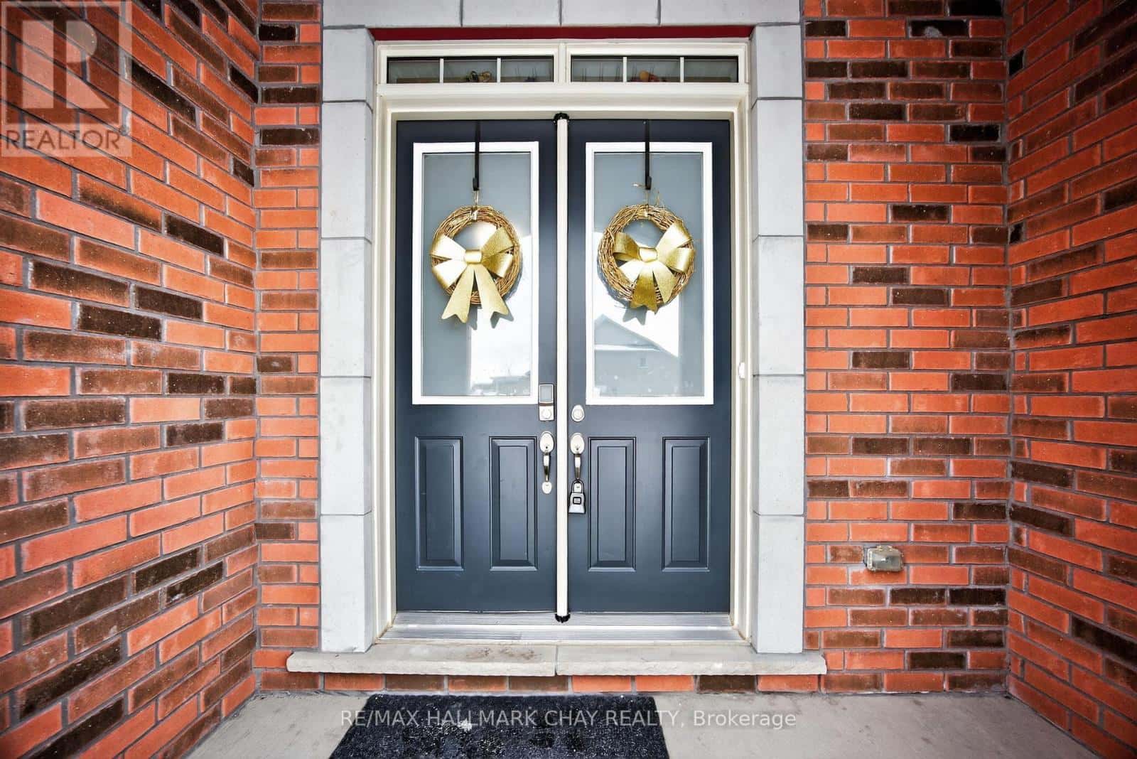 13 SANFORD CIRCLE — Springwater (Centre Vespra), Ontario - Photo 3 of 48