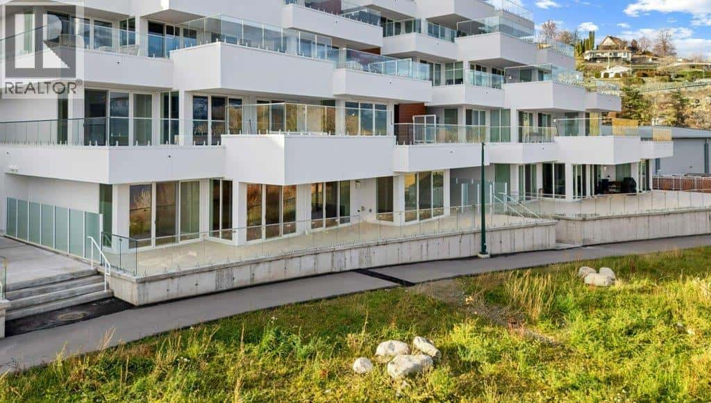 13419 Lakeshore Drive S Unit# 101 — Summerland, British Columbia - Photo 4 of 52