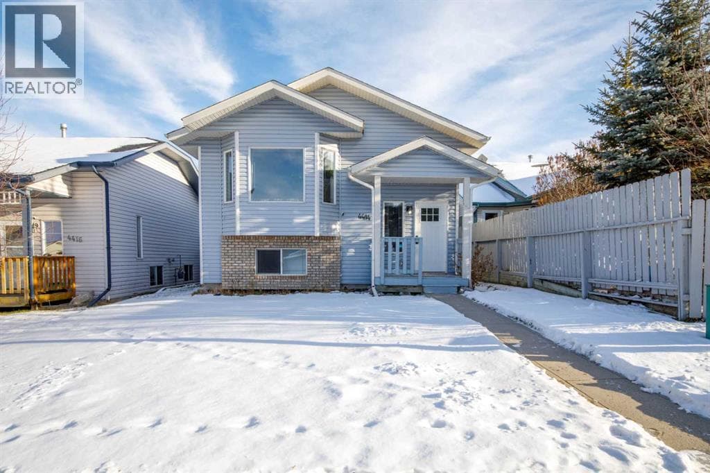 4414 48 Avenue — Innisfail, Alberta - Main photo