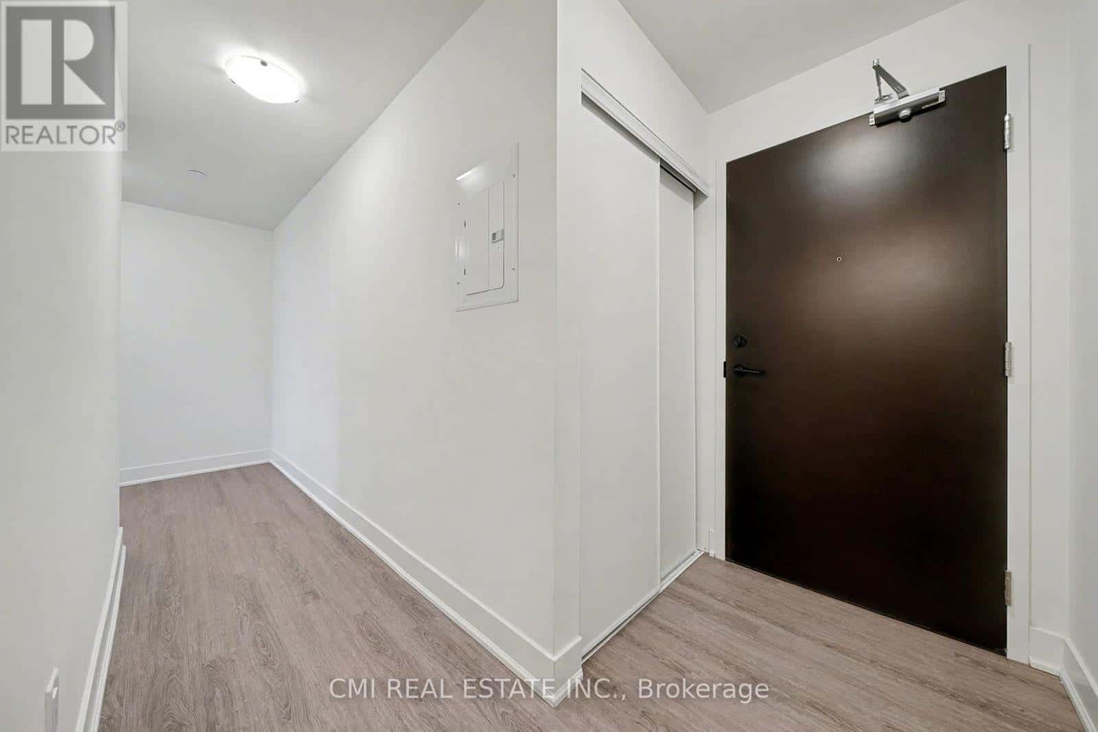 311 - 185 DEERFIELD ROAD N — Newmarket (Central Newmarket), Ontario - Photo 5 of 26