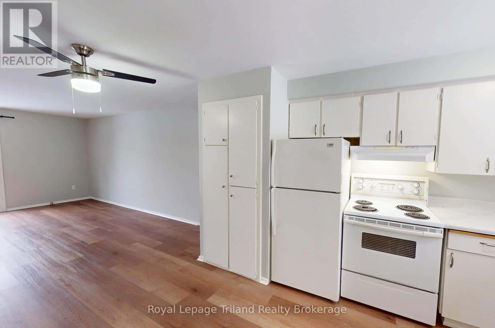 644 BRANT STREET — Woodstock (Woodstock - North), Ontario - Photo 3 of 15