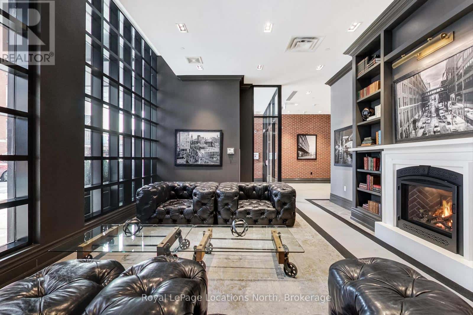 619 - 608 RICHMOND STREET W — Toronto (Waterfront Communities), Ontario - Photo 2 of 18