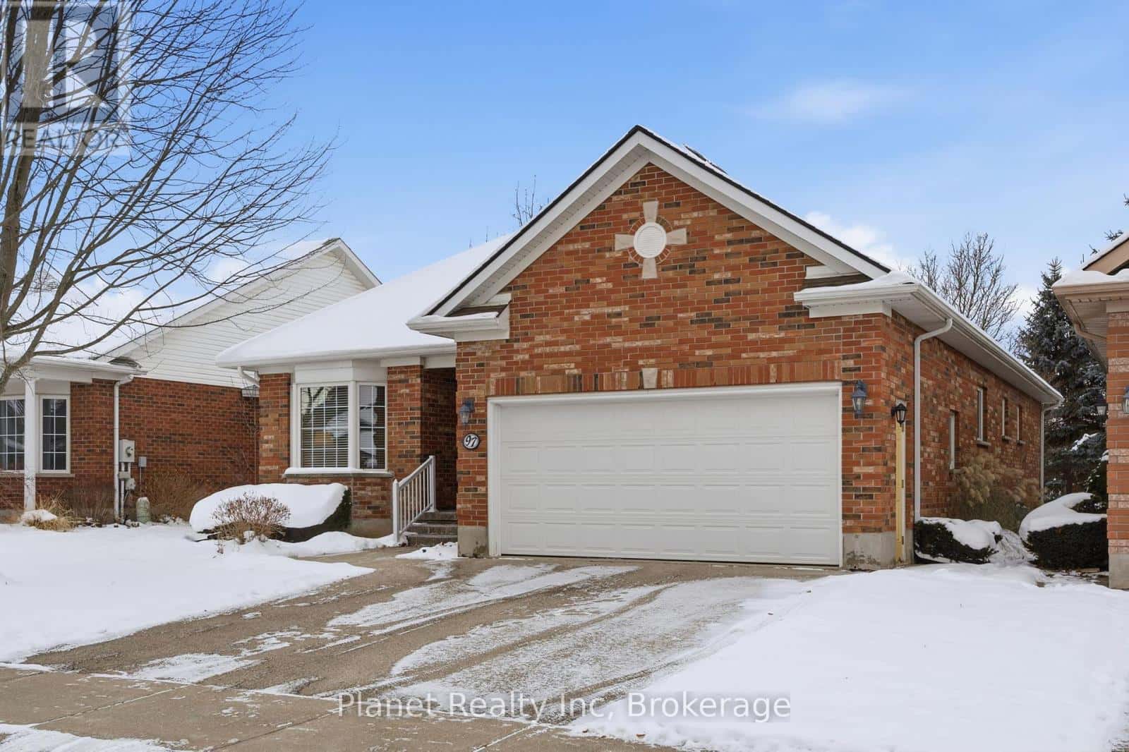 97 BASSWOOD DRIVE — Guelph (Village By The Arboretum), Ontario - Photo 4 of 31