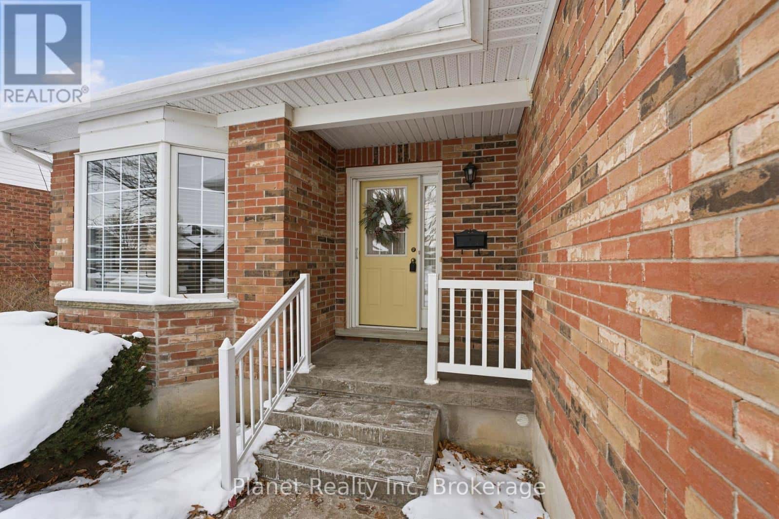 97 BASSWOOD DRIVE — Guelph (Village By The Arboretum), Ontario - Photo 3 of 31