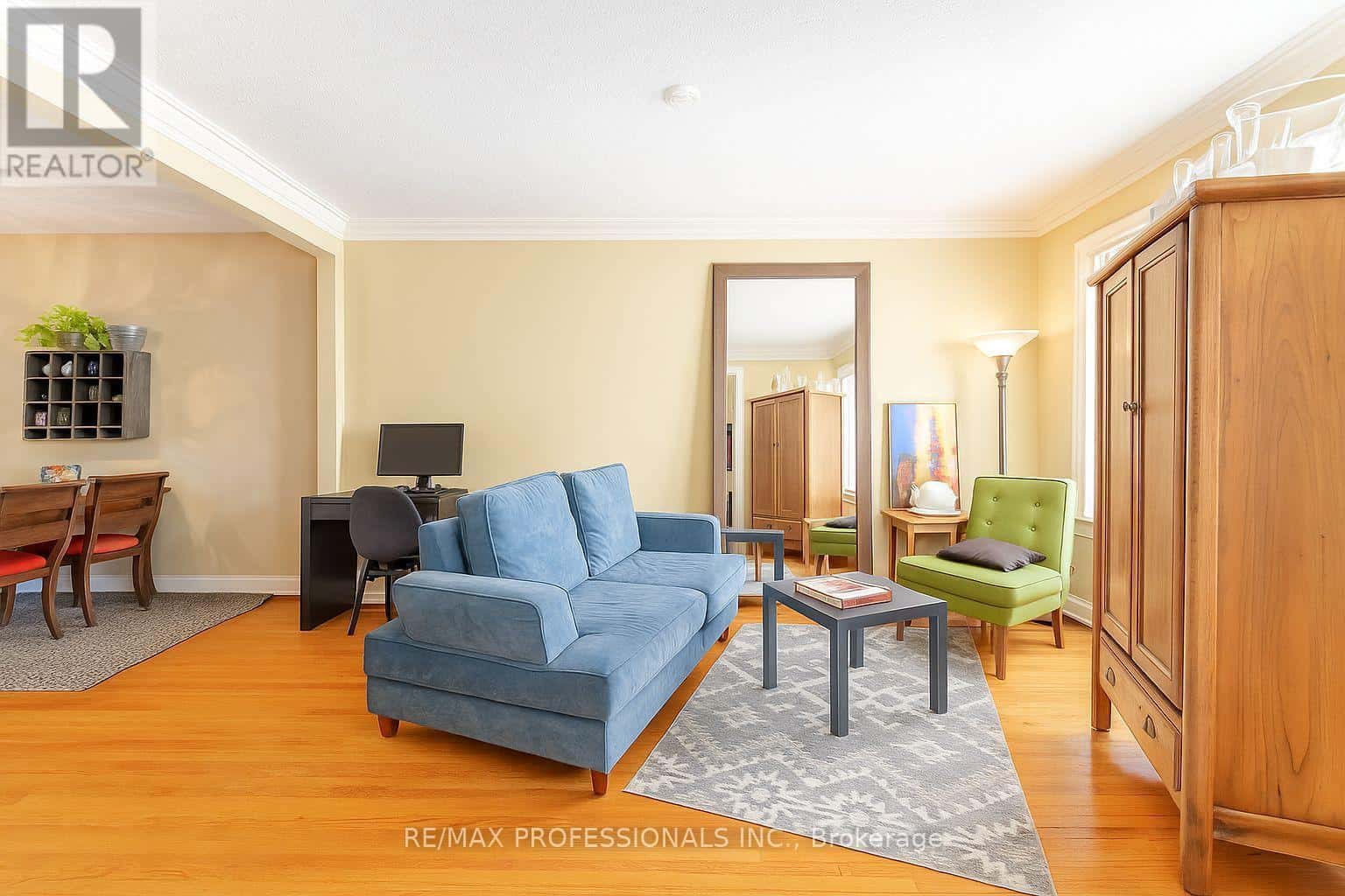 40 WARREN CRESCENT — Toronto (Lambton Baby Point), Ontario - Photo 4 of 20