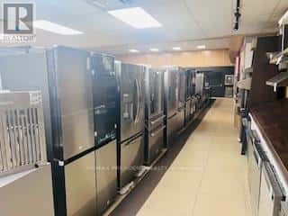 47 - 1770 ALBION ROAD — Toronto (West Humber-Clairville), Ontario - Photo 4 of 6