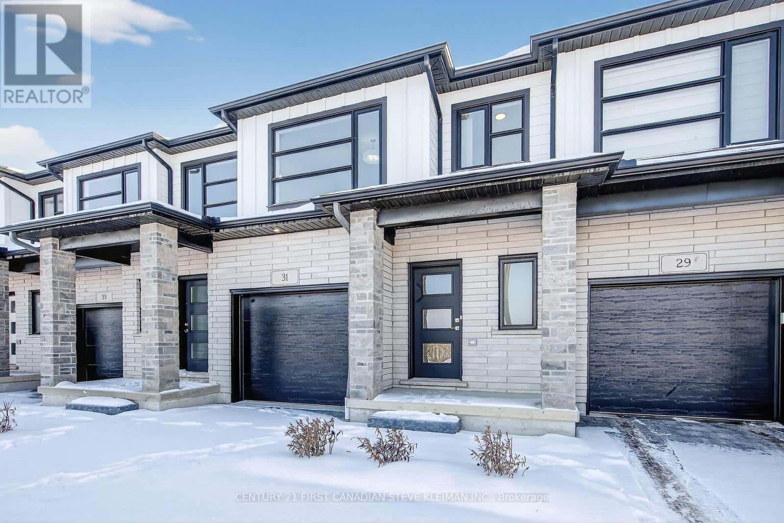 31 - 2700 BUROAK DRIVE — London North (North S), Ontario - Photo 2 of 24