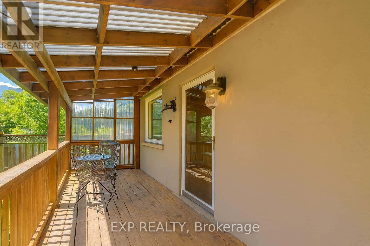 1331 ST. JAMES AVENUE — Mississauga (Lakeview), Ontario - Photo 5 of 50