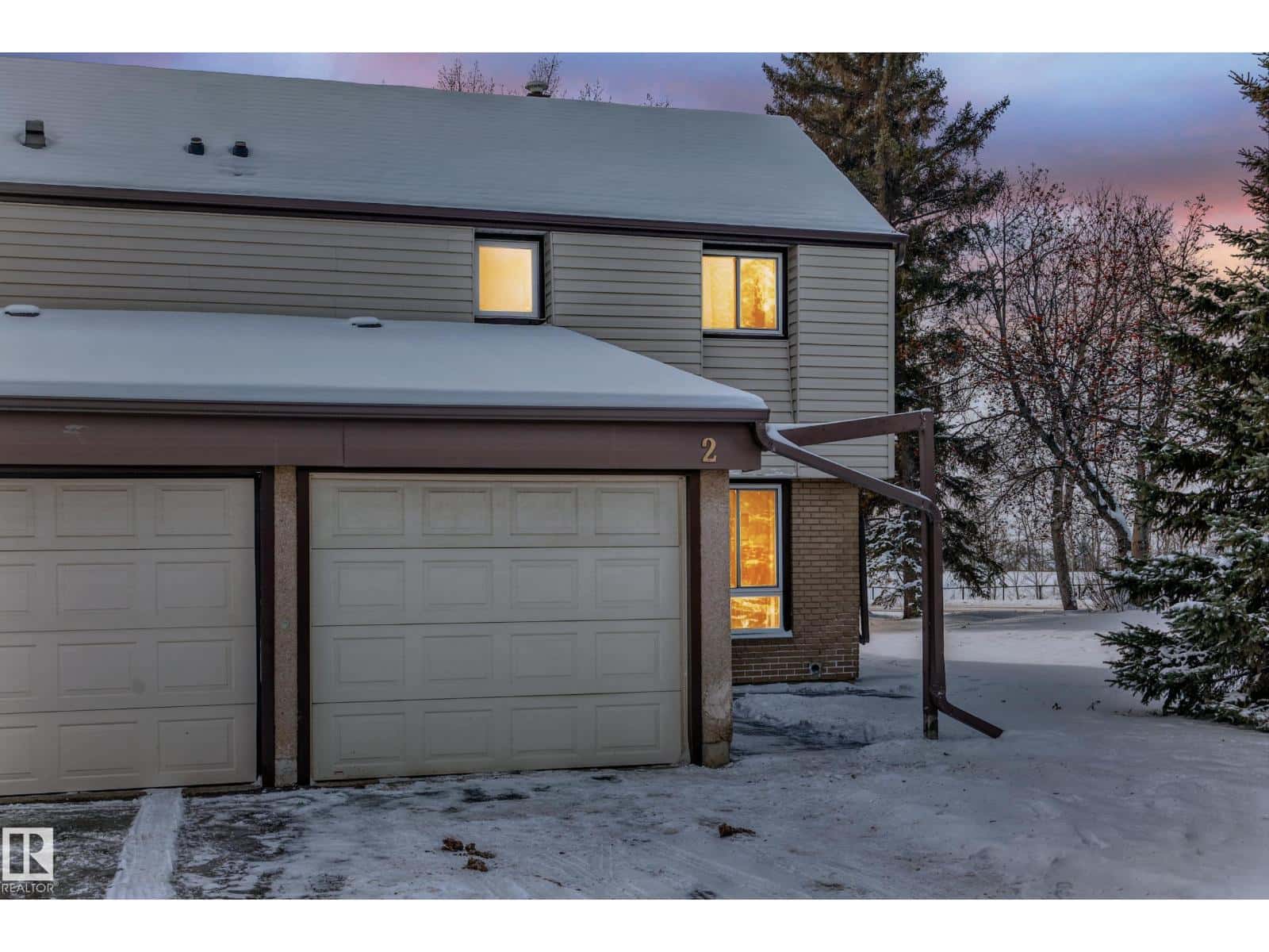 2 GRANDIN VG — St. Albert, Alberta - Photo 4 of 58