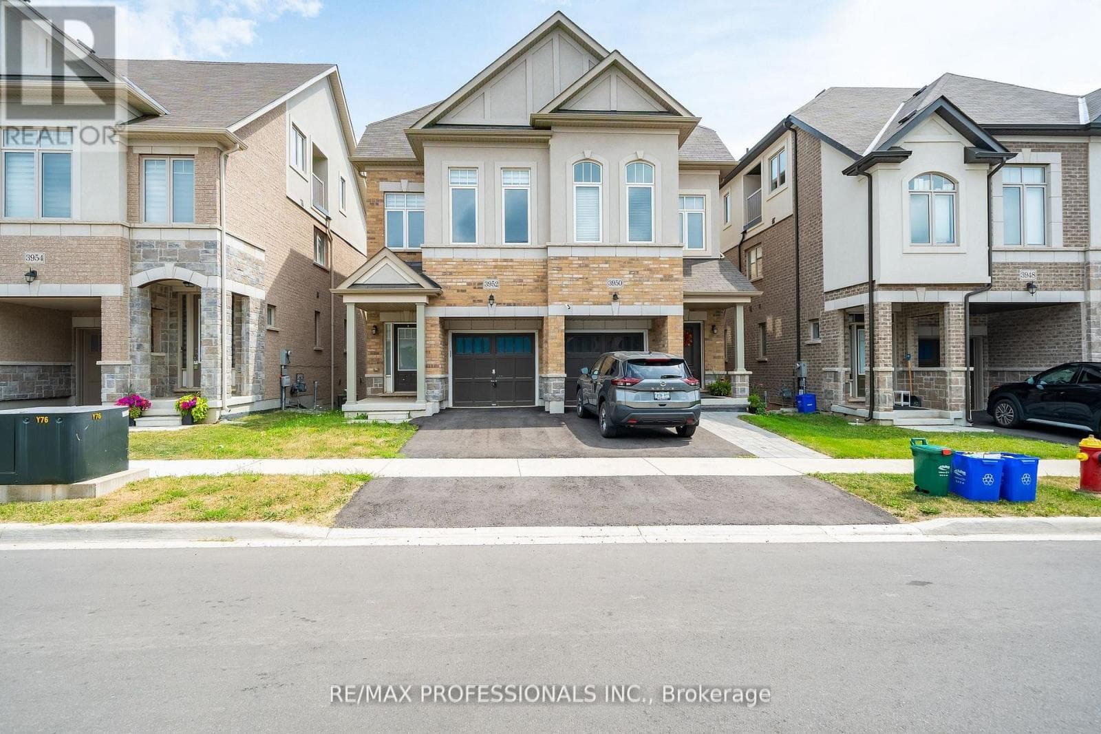 3952 LEONARDO STREET — Burlington (Alton), Ontario - Main photo