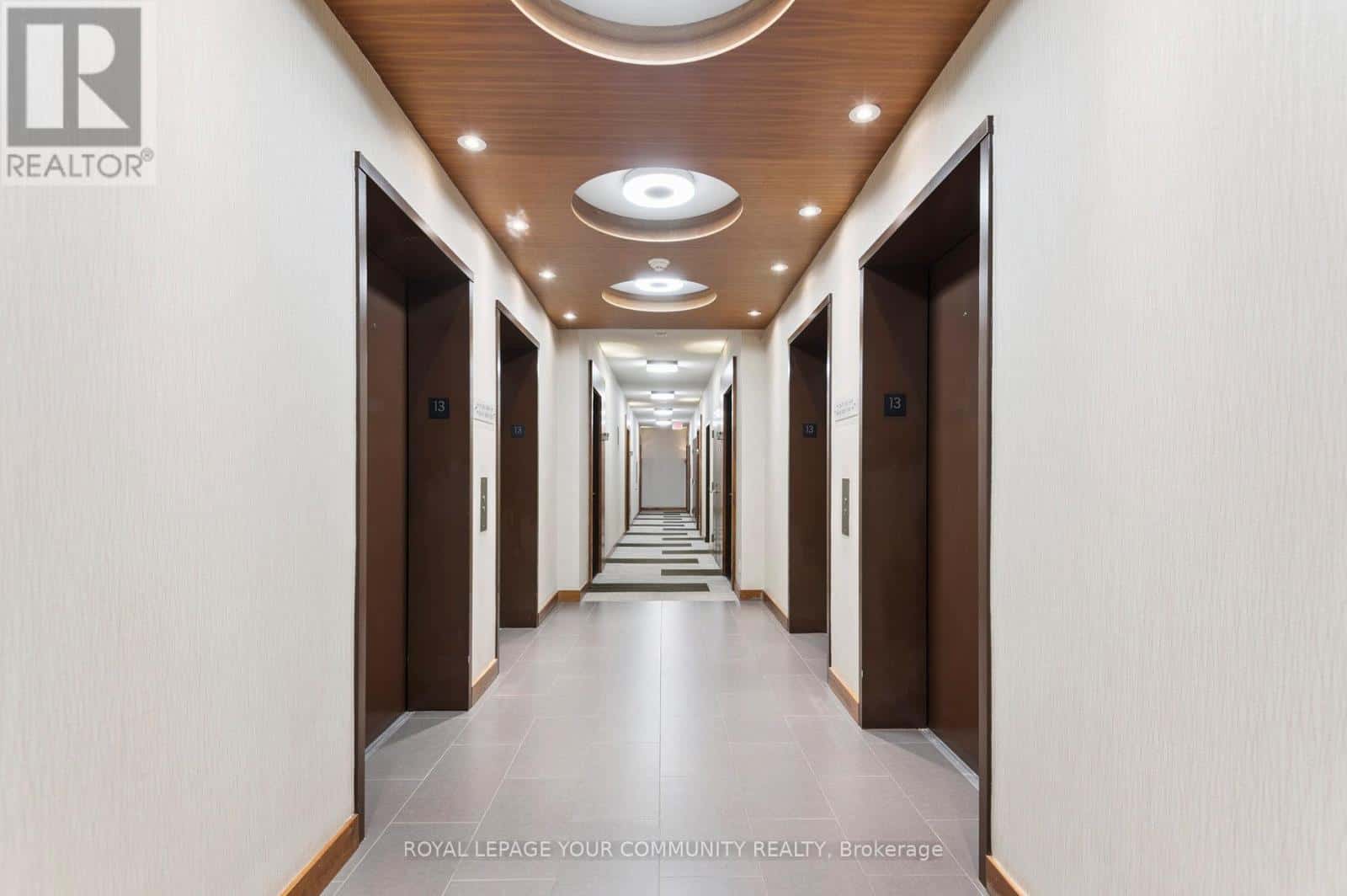 1311 - 500 SHERBOURNE STREET — Toronto (North St. James Town), Ontario - Photo 3 of 39