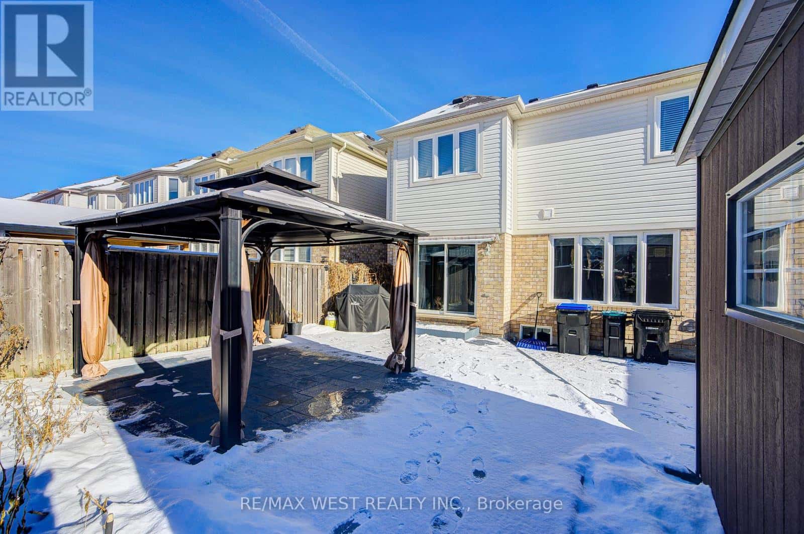 24 DAVIDSON DRIVE — New Tecumseth (Alliston), Ontario - Photo 4 of 50