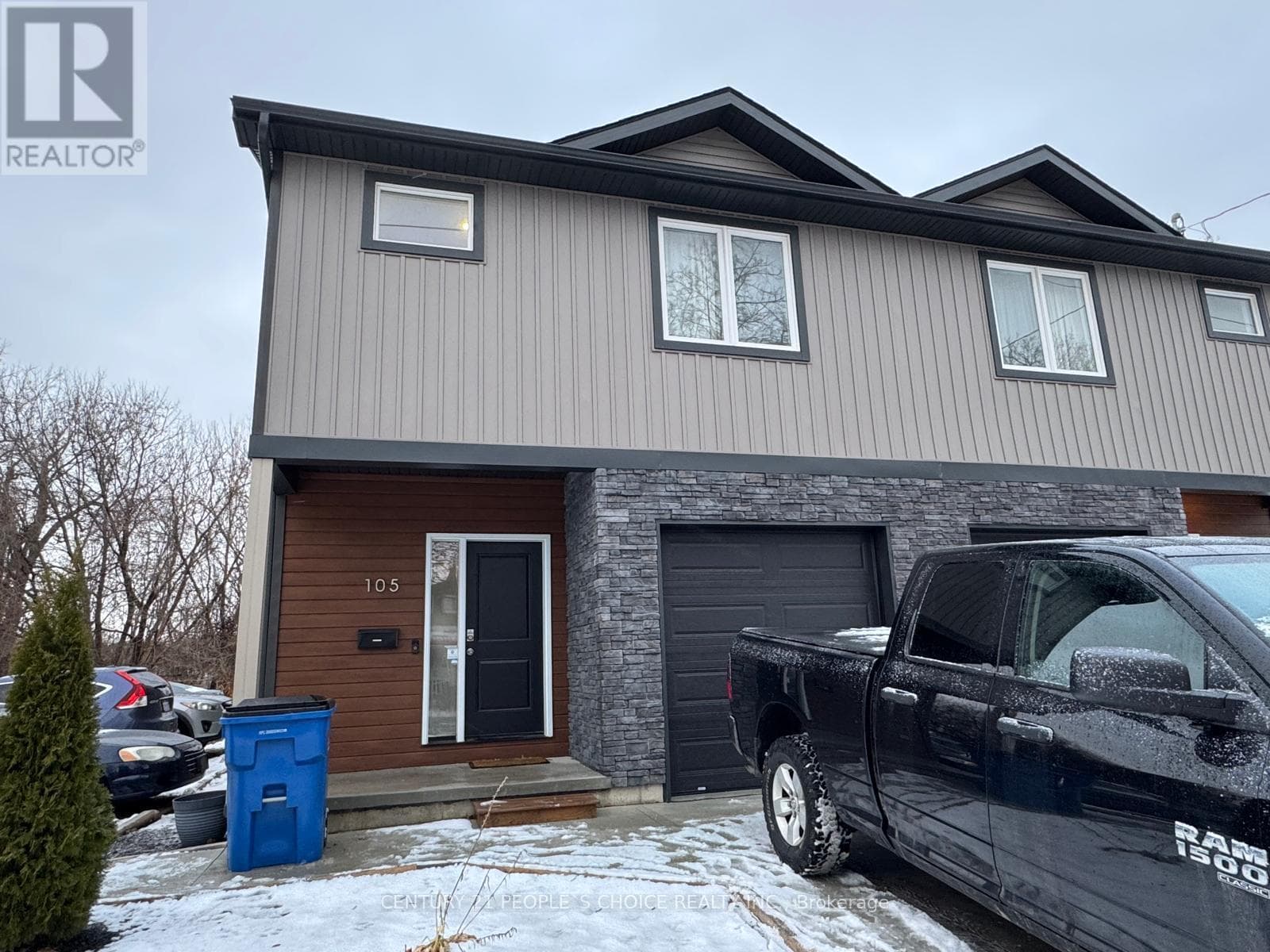 105 KING STREET E — Chatham-Kent, Ontario - Main photo