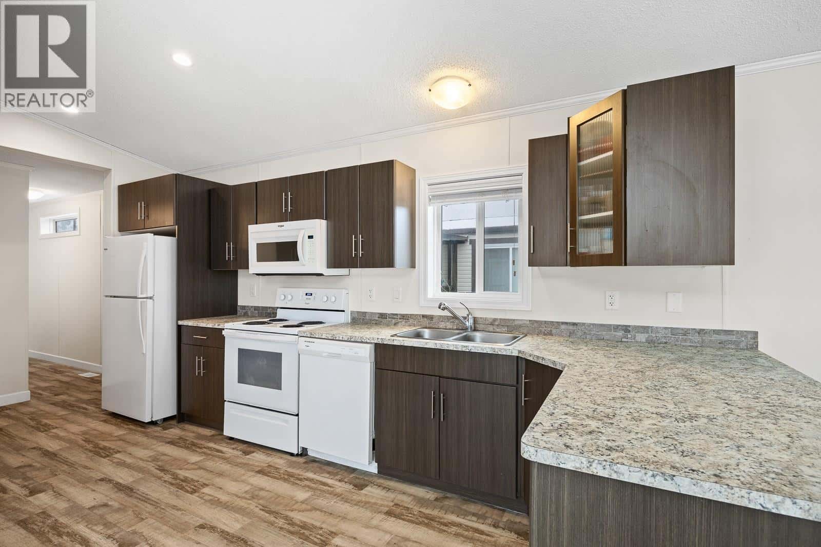 1118 Middle Bench Road Unit# 6 — Keremeos, British Columbia - Photo 4 of 18