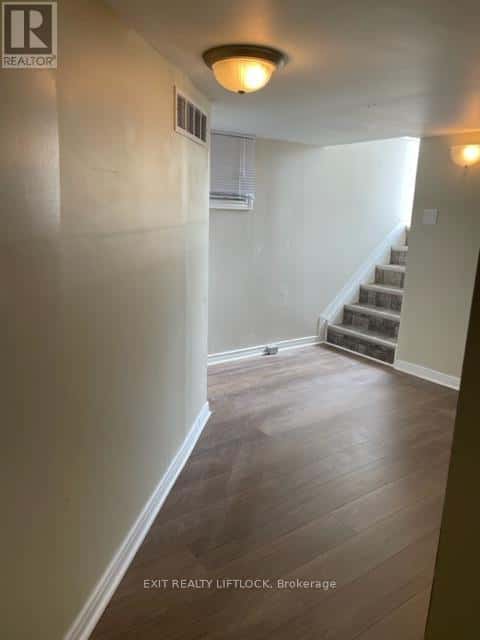 Peterborough (Monaghan Ward 2) — Peterborough (Monaghan Ward 2) - Photo 2 of 10