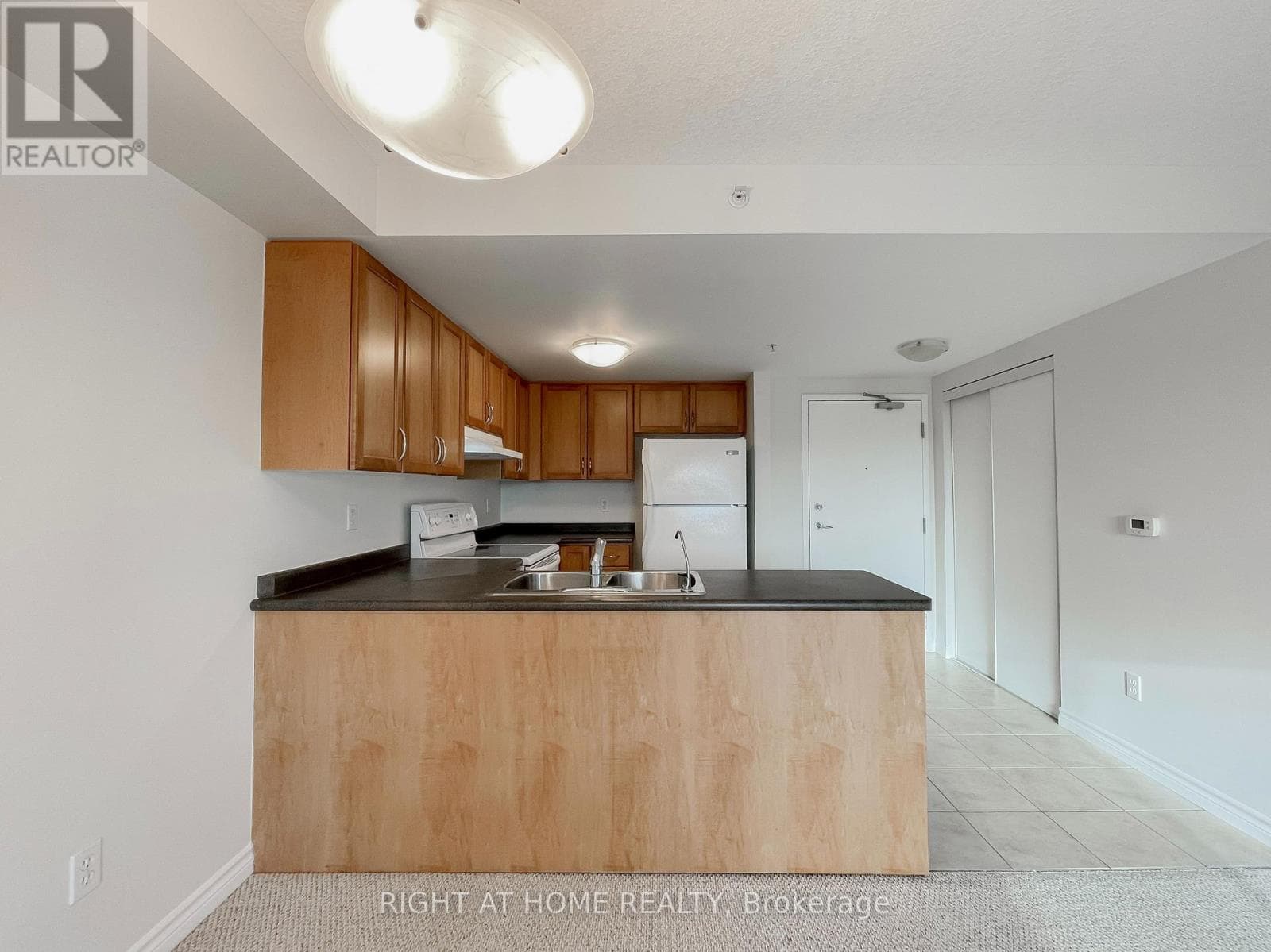 Guelph (Pineridge/Westminster Woods) — Guelph (Pineridge/Westminster Woods) - Main photo