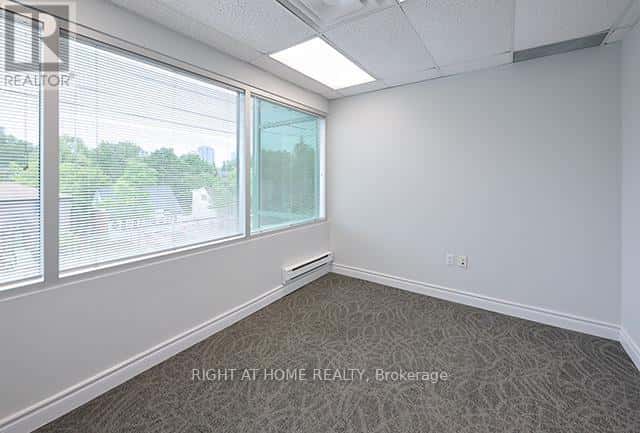 303 - 170 SHEPPARD AVENUE E — Toronto (Willowdale East) - Photo 4 of 4