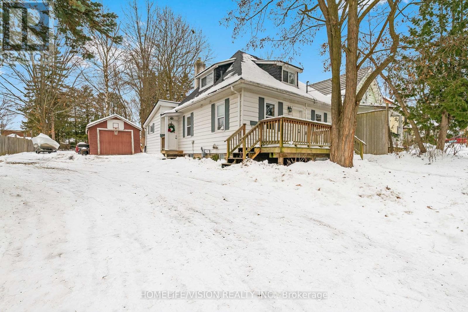 314 RUSSELL STREET — Midland, Ontario - Main photo