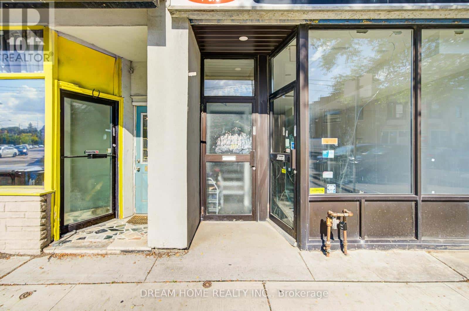 1015 - 1015 WESTON ROAD — Toronto (Weston) - Photo 4 of 25