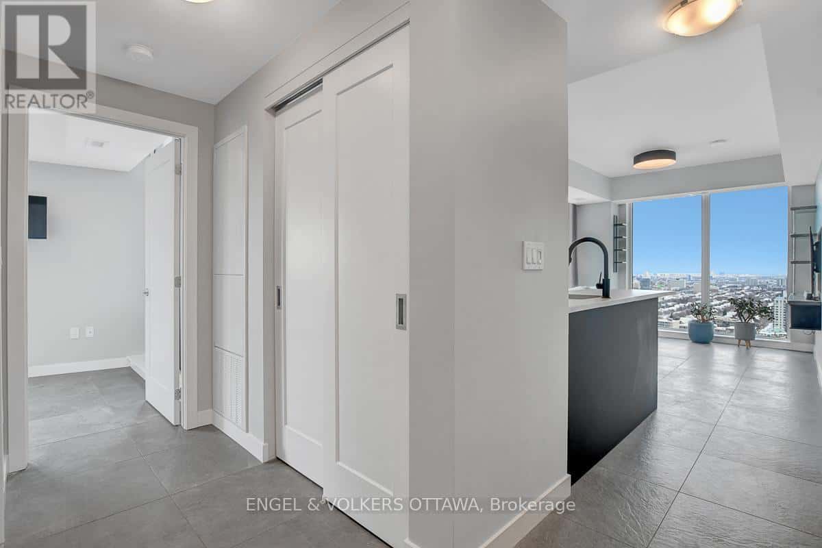 Ottawa — Ottawa - Photo 3 of 37