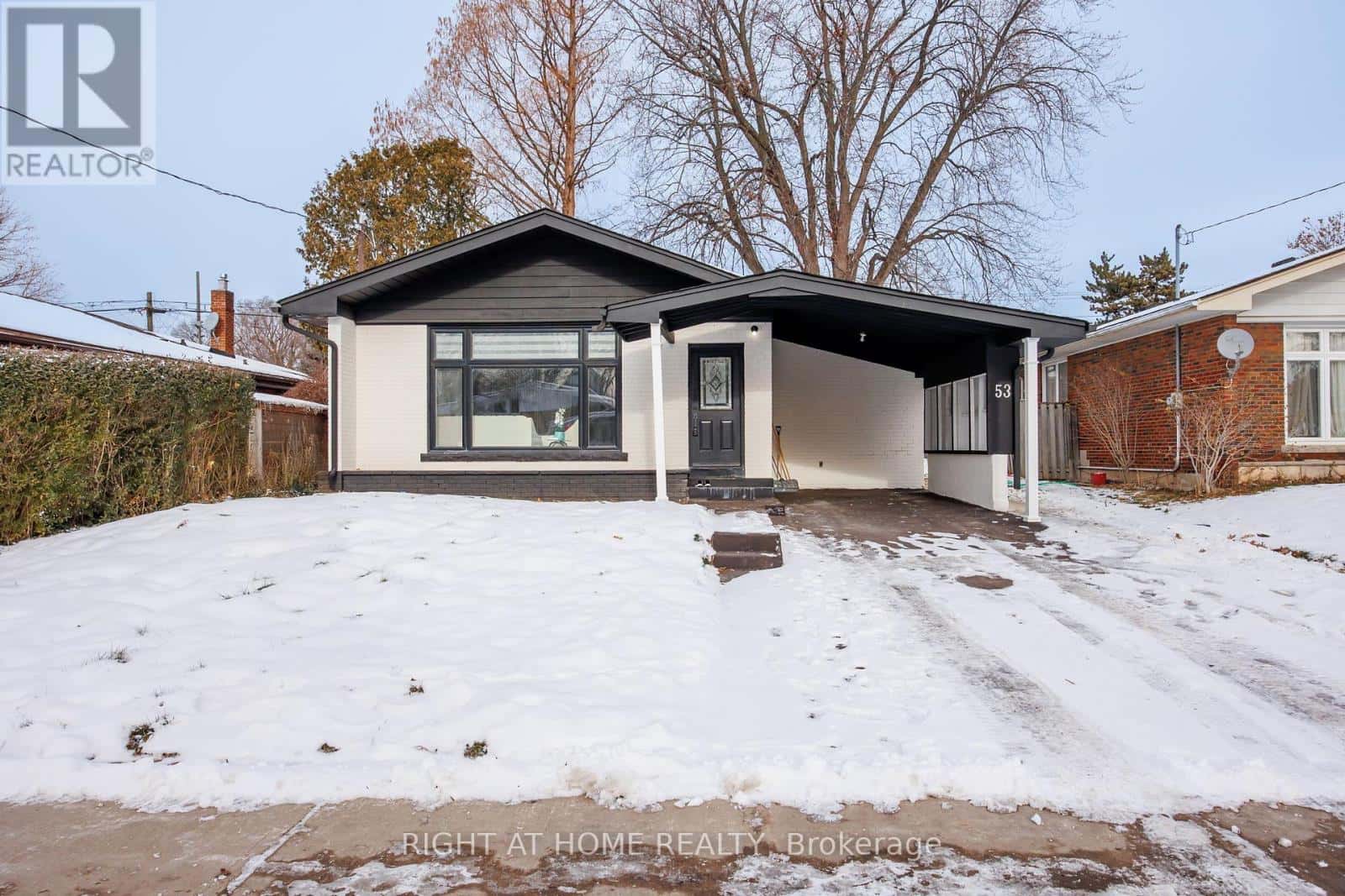 53 GAIETY DRIVE — Toronto (Woburn), Ontario - Photo 2 of 34