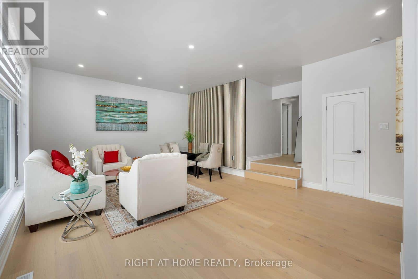 53 GAIETY DRIVE — Toronto (Woburn), Ontario - Photo 3 of 34