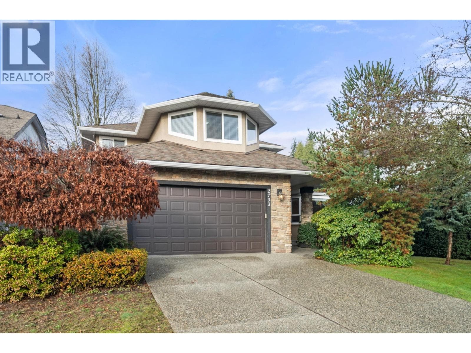2733 TEMPE GLEN DRIVE — North Vancouver, British Columbia - Main photo