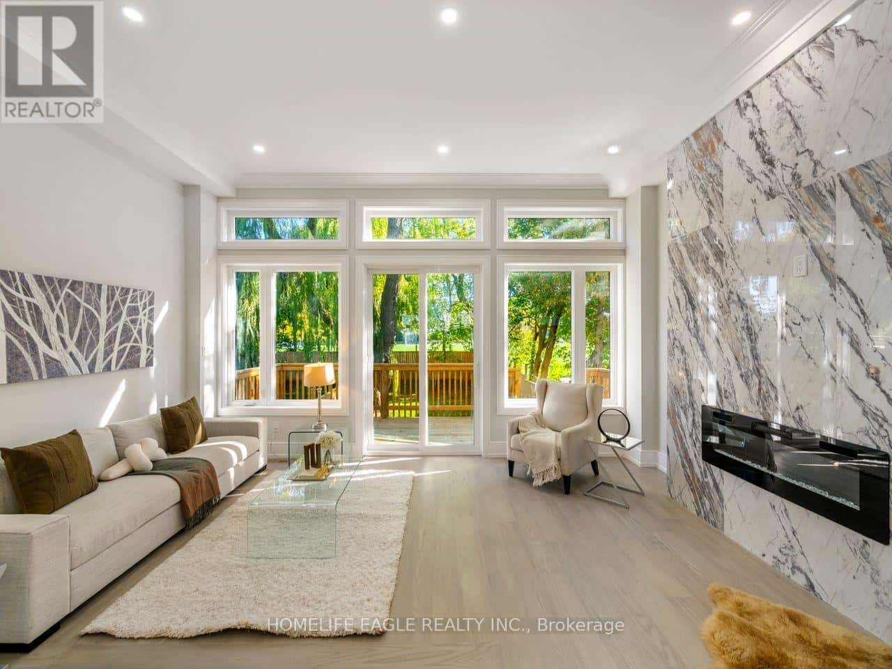 15 MALTA STREET — Toronto (Birchcliffe-Cliffside), Ontario - Photo 5 of 33