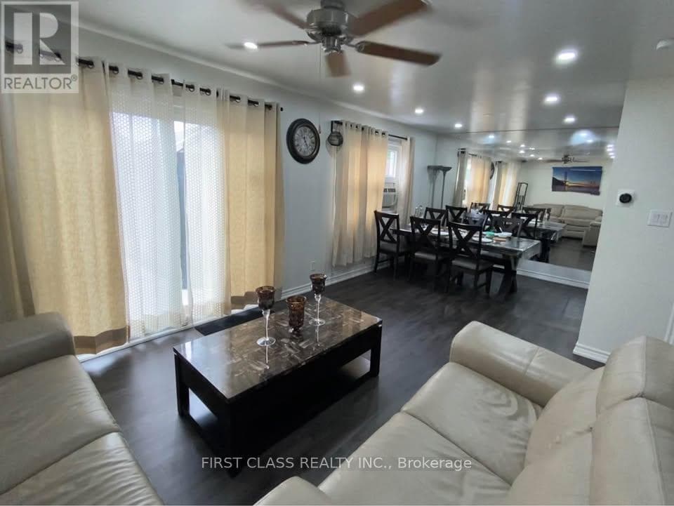 13 GREENARROW COURT — Brampton (Northgate) - Main photo