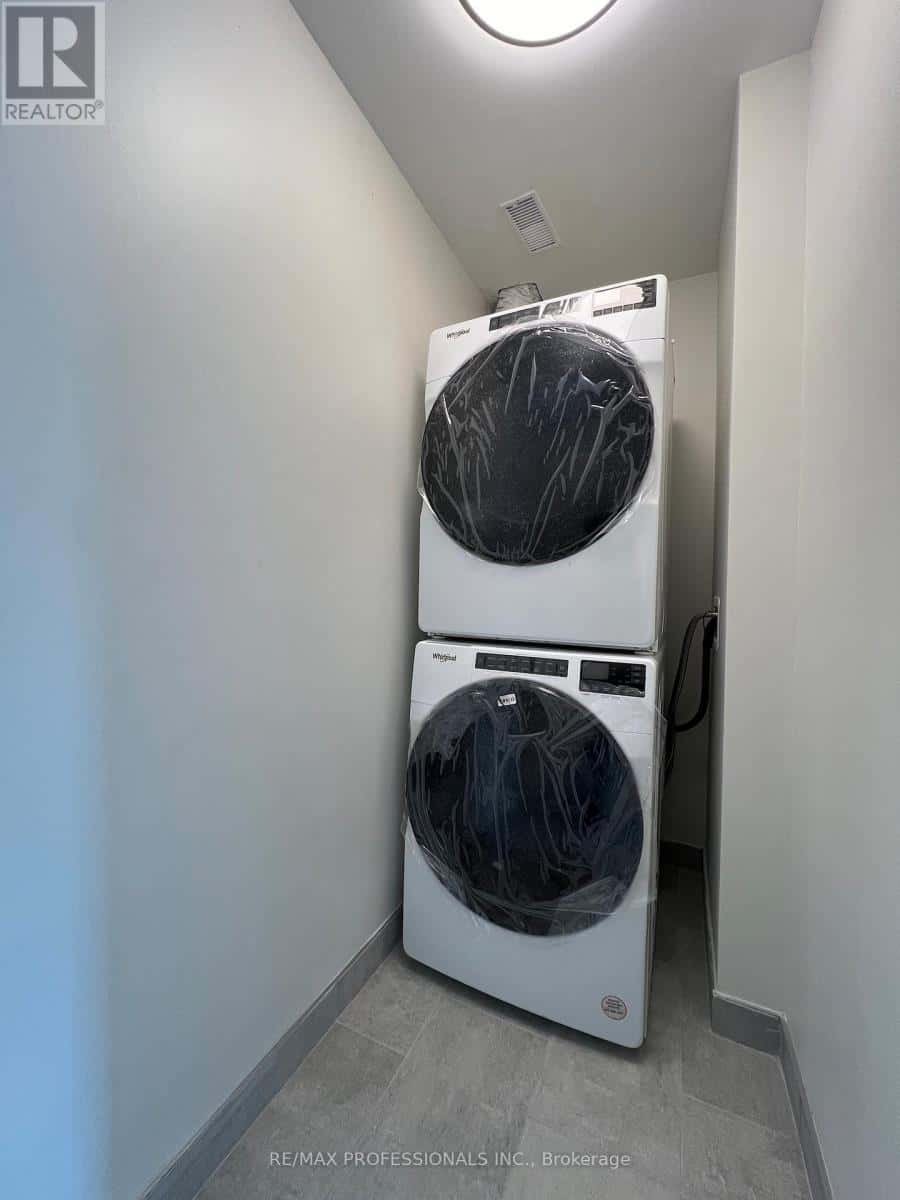 Toronto (Eringate-Centennial-West Deane) — Toronto (Eringate-Centennial-West Deane) - Photo 2 of 28