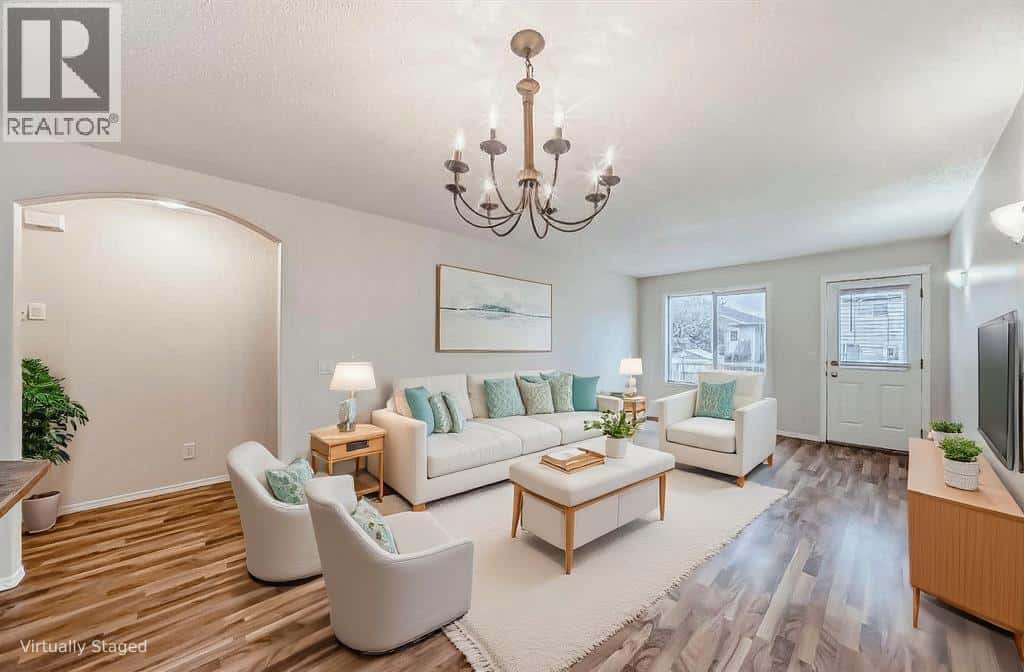 576 Stonegate Way NW — Airdrie, Alberta - Photo 5 of 27