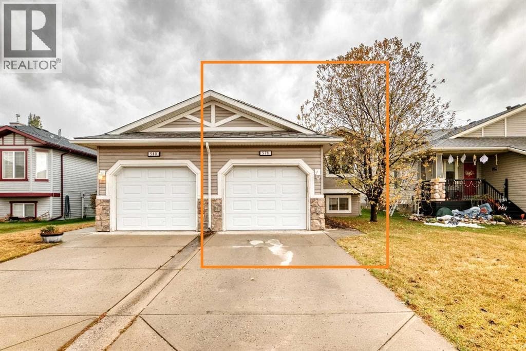 576 Stonegate Way NW — Airdrie, Alberta - Main photo
