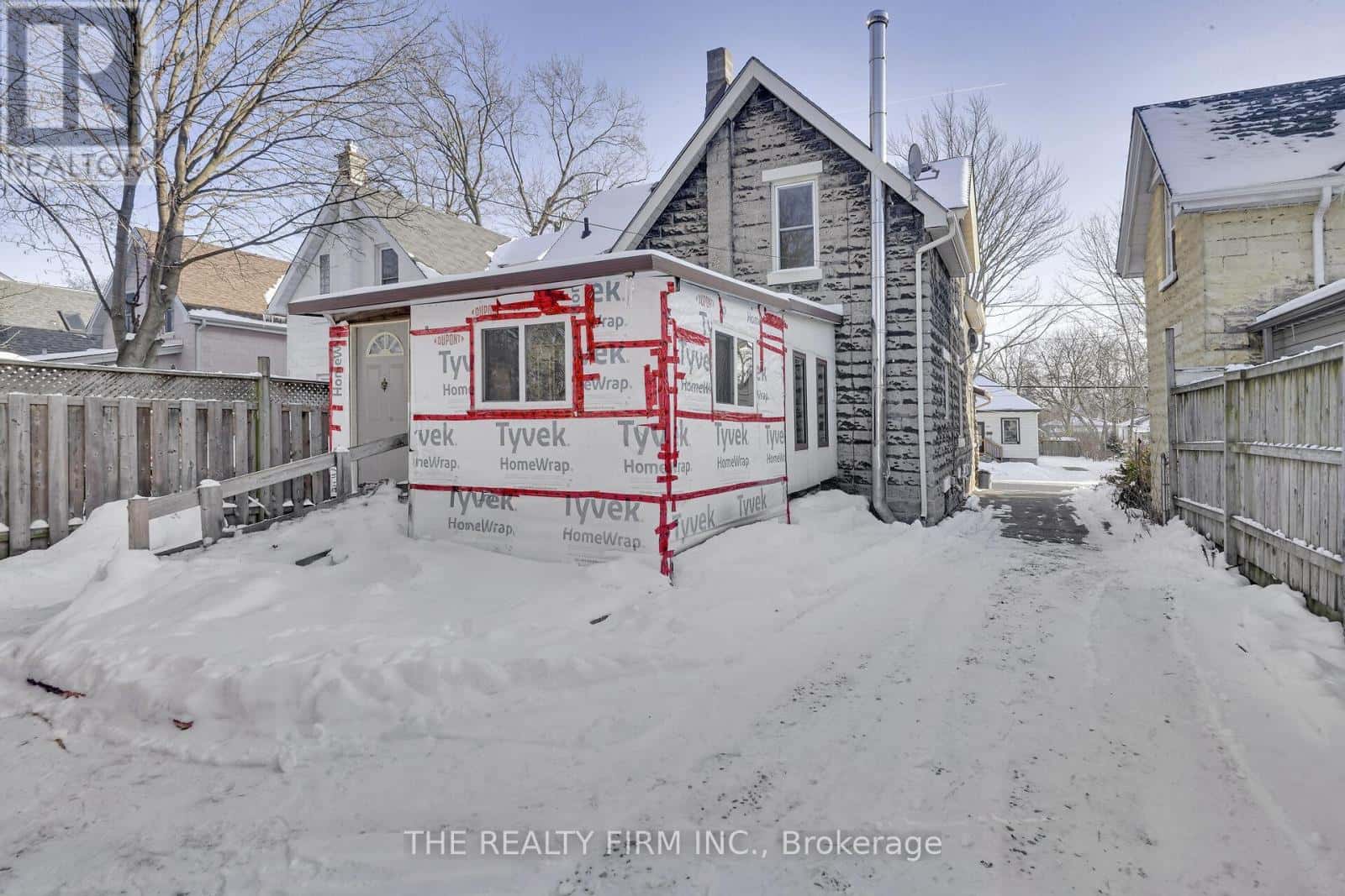 924 PRINCESS AVENUE — London East (East G), Ontario - Photo 5 of 41