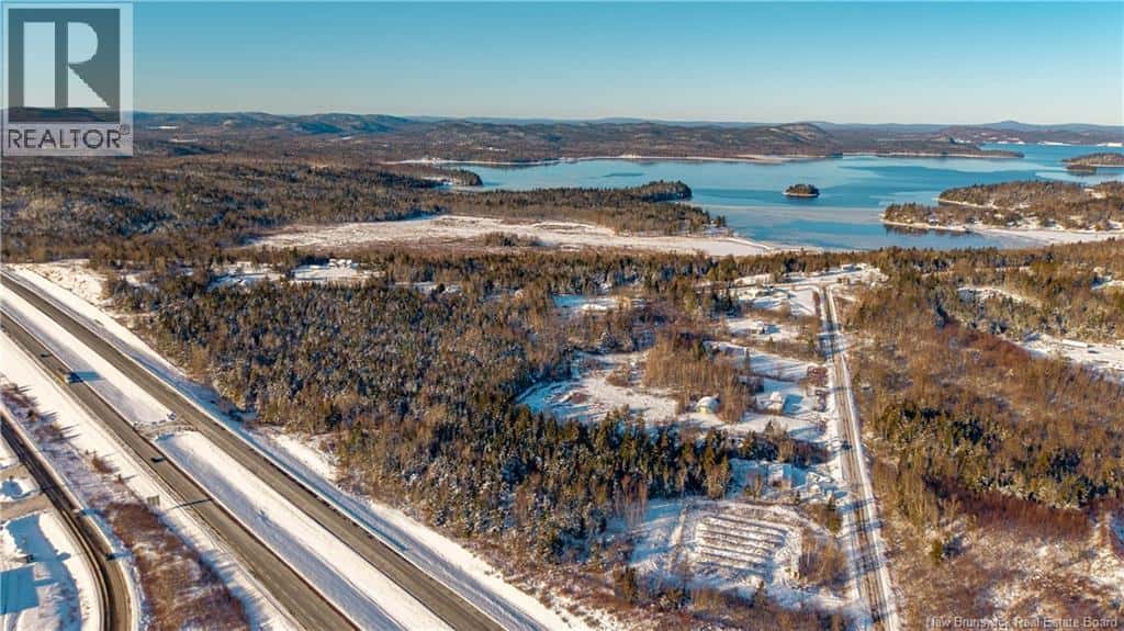 23 Utopia Road — St George, New Brunswick - Photo 5 of 21