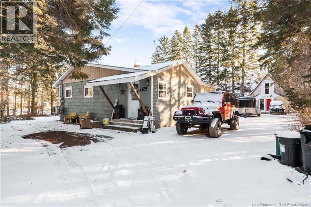 9 Lookout Lane — Shediac Bridge, New Brunswick - Photo 3 of 30