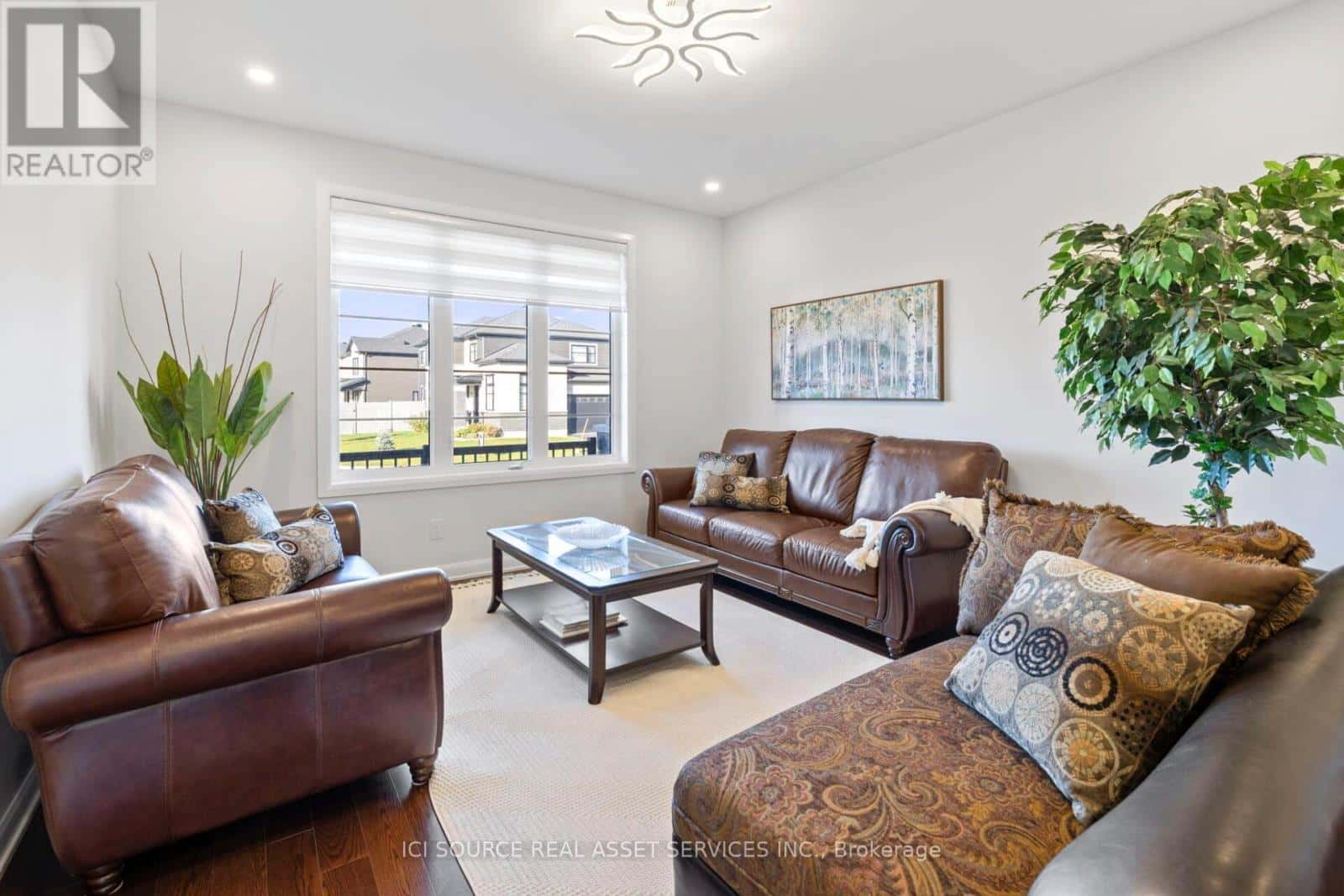 Ottawa — Ottawa - Photo 5 of 32