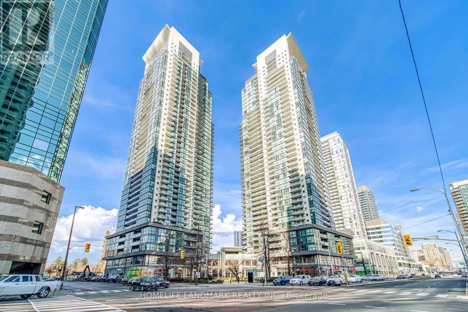 5168 Yonge Street 3112