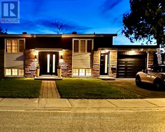 17 A PARK CRESCENT — Kapuskasing, Ontario - Main photo