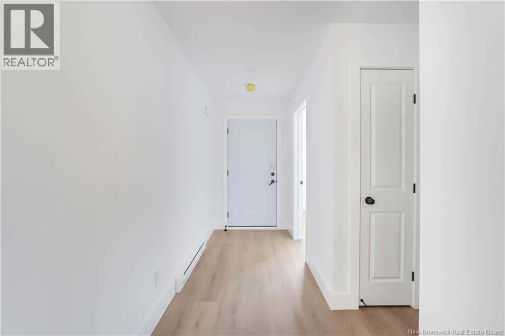 6 TERRY FOX Drive — Oromocto, New Brunswick - Photo 3 of 27