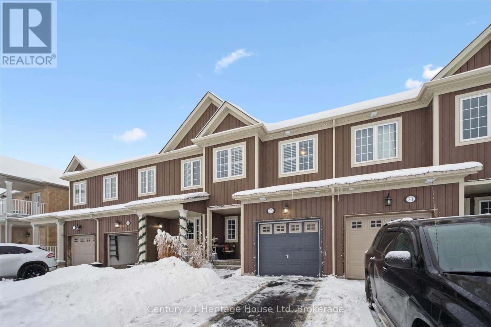 73 COURTNEY STREET — Centre Wellington (Fergus), Ontario - Photo 2 of 41