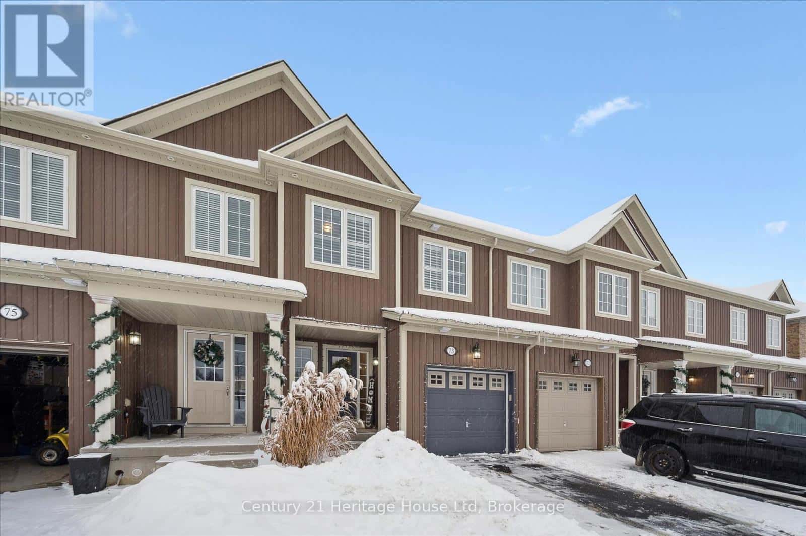 73 COURTNEY STREET — Centre Wellington (Fergus), Ontario - Photo 3 of 41