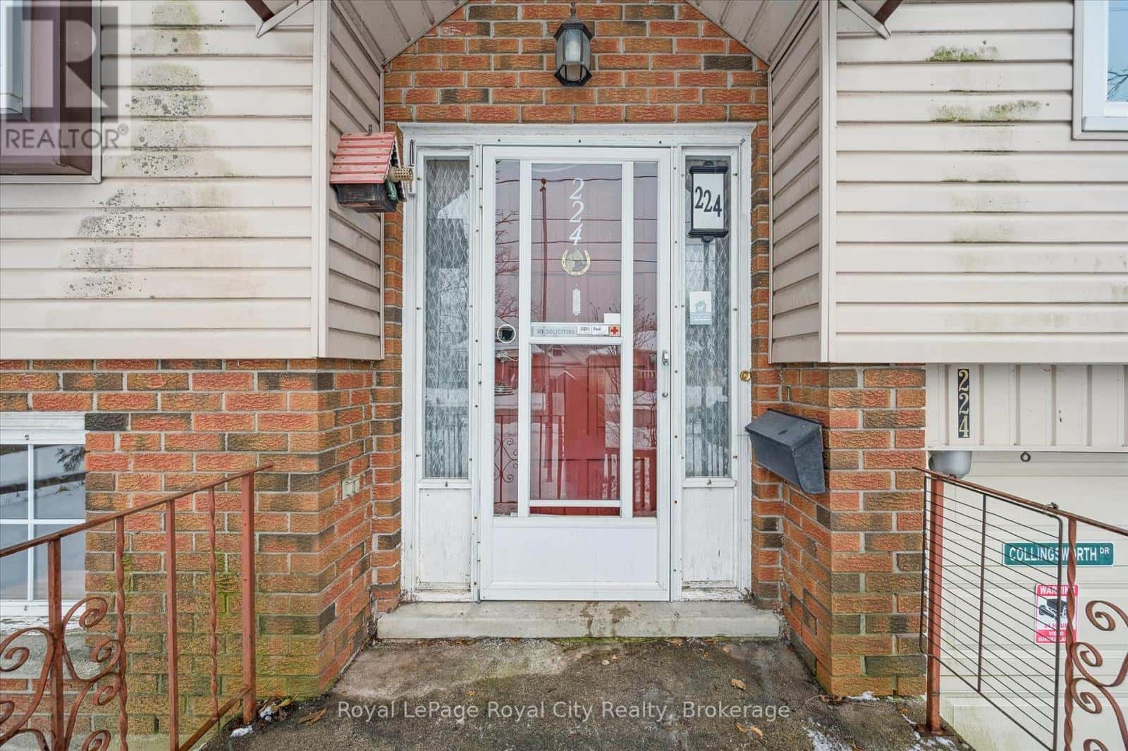 224 DELHI STREET — Guelph (General Hospital), Ontario - Photo 5 of 40