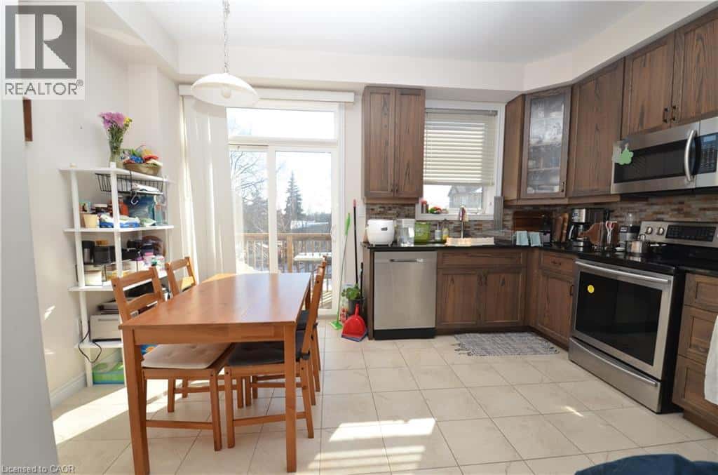 Ancaster — Ancaster - Photo 5 of 10