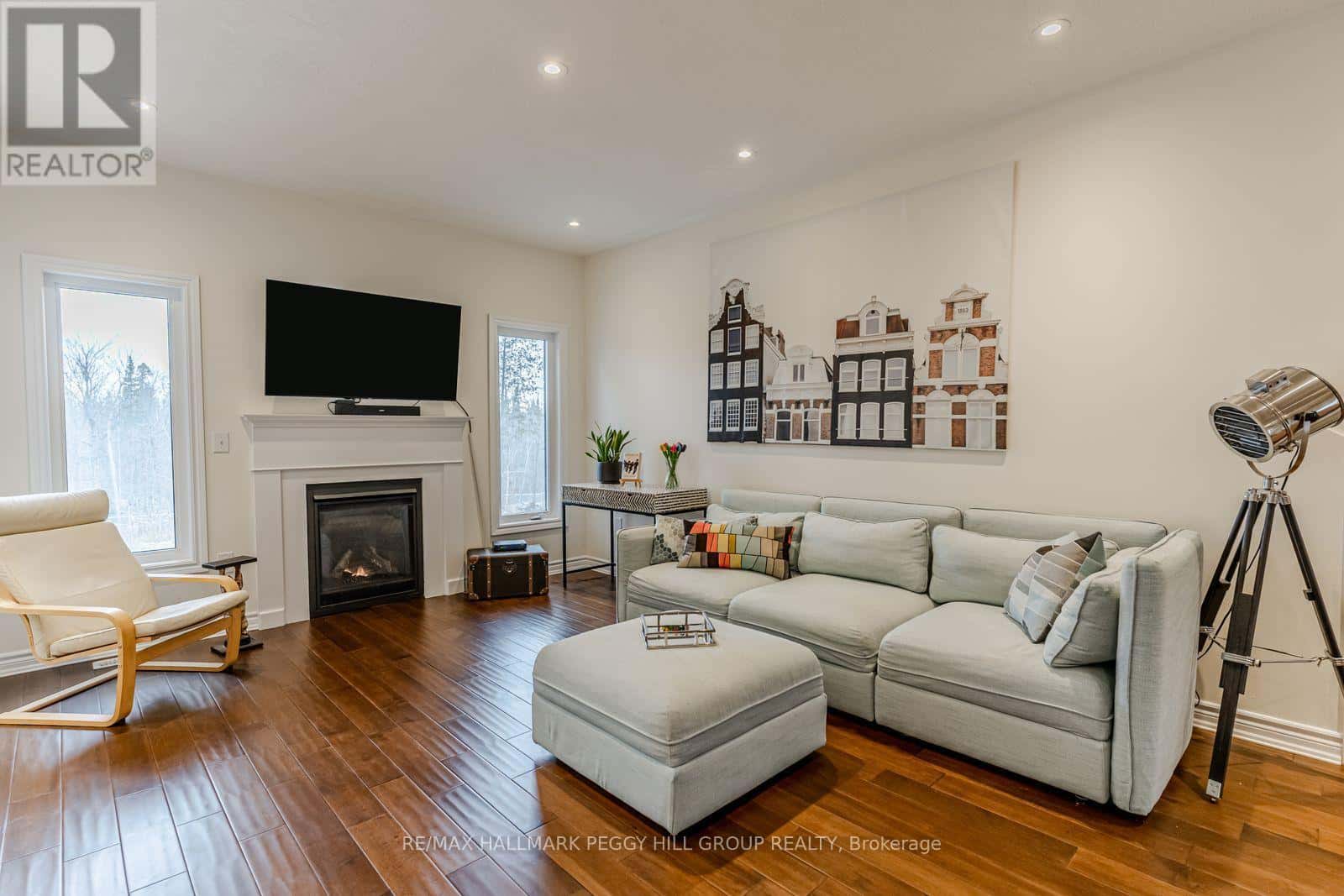 82 DIAMOND VALLEY DRIVE — Oro-Medonte (Sugarbush), Ontario - Photo 4 of 23