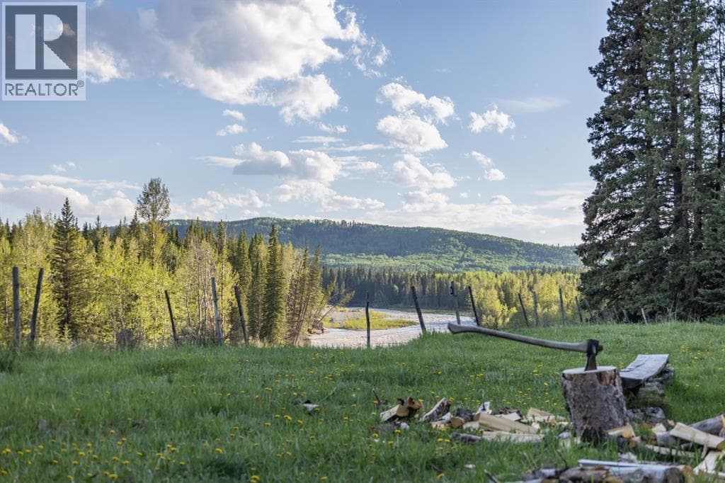 231175 Bracken Road — Bragg Creek, Alberta - Main photo