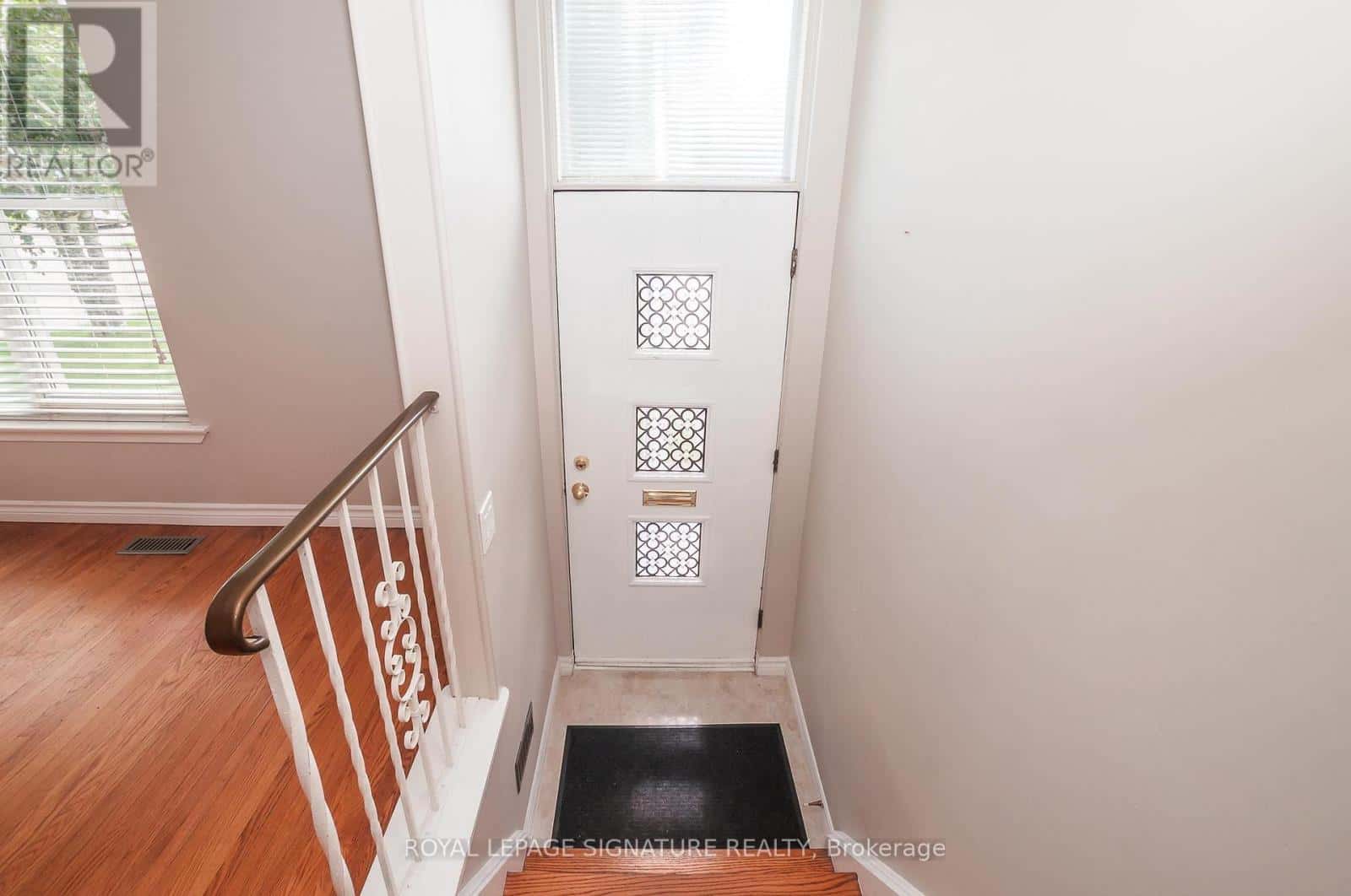 Toronto (Parkwoods-Donalda) — Toronto (Parkwoods-Donalda) - Photo 4 of 34