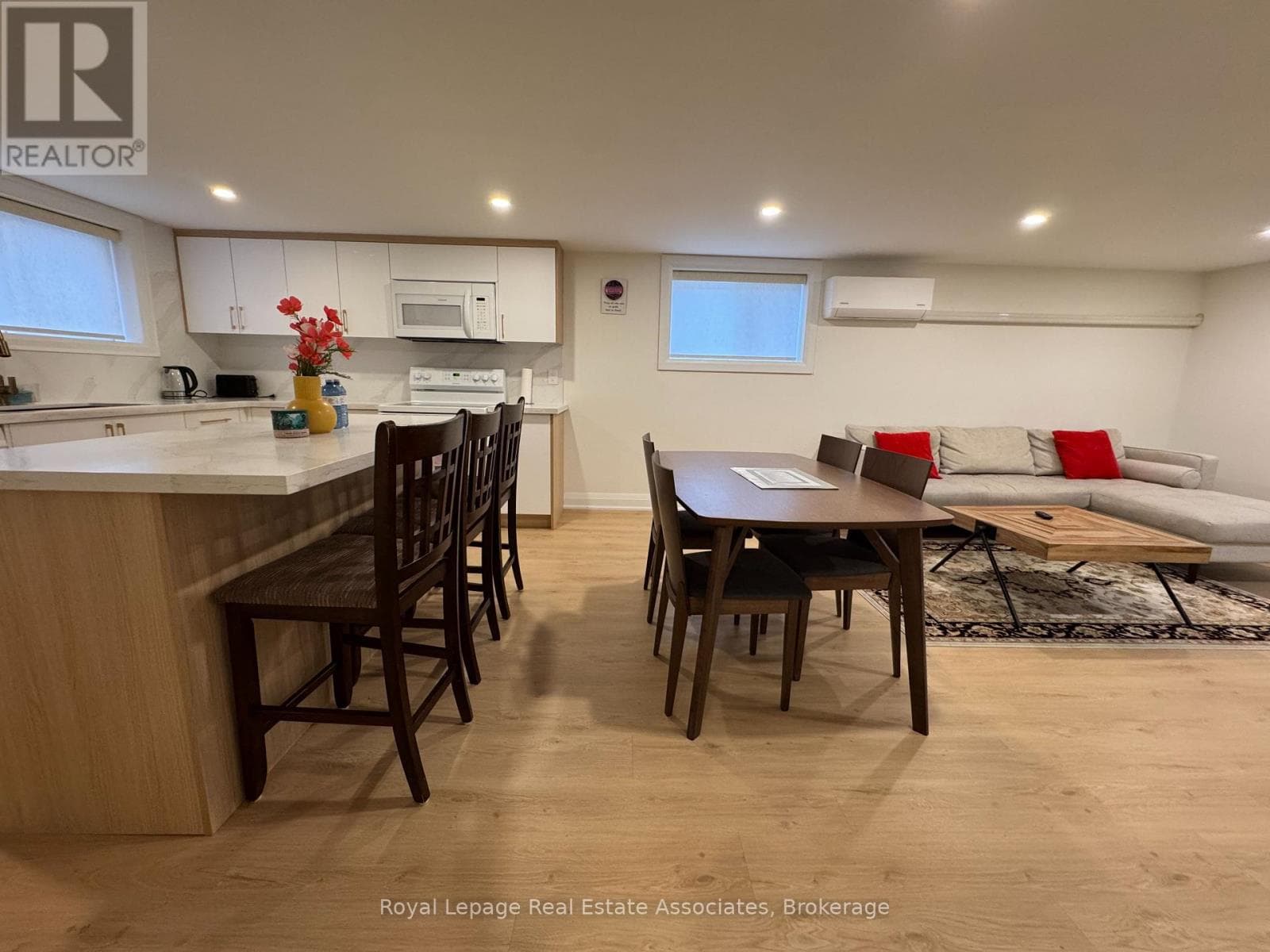 Toronto (Princess-Rosethorn) — Toronto (Princess-Rosethorn) - Main photo