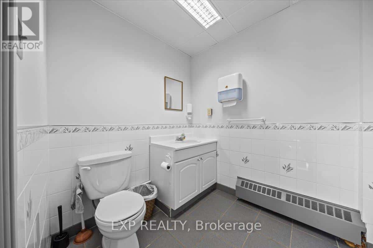 2336 CRAIG SIDE ROAD — Ottawa - Photo 2 of 38