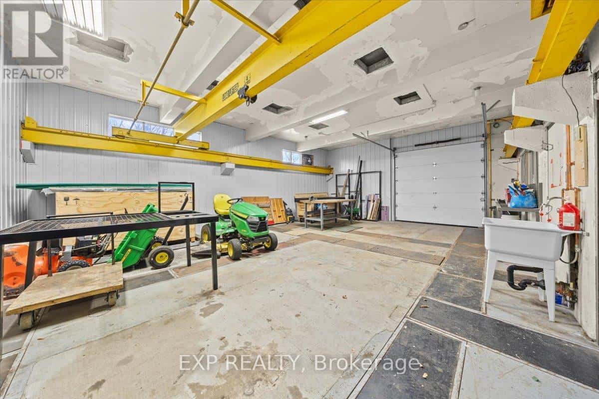 2336 CRAIG SIDE ROAD — Ottawa - Photo 3 of 38