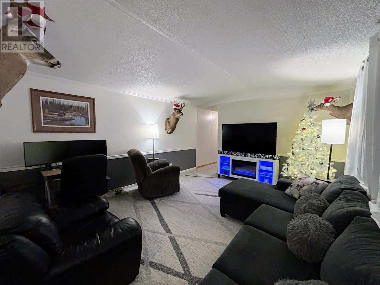 31 Coveney ST — Marathon, Ontario - Photo 3 of 38